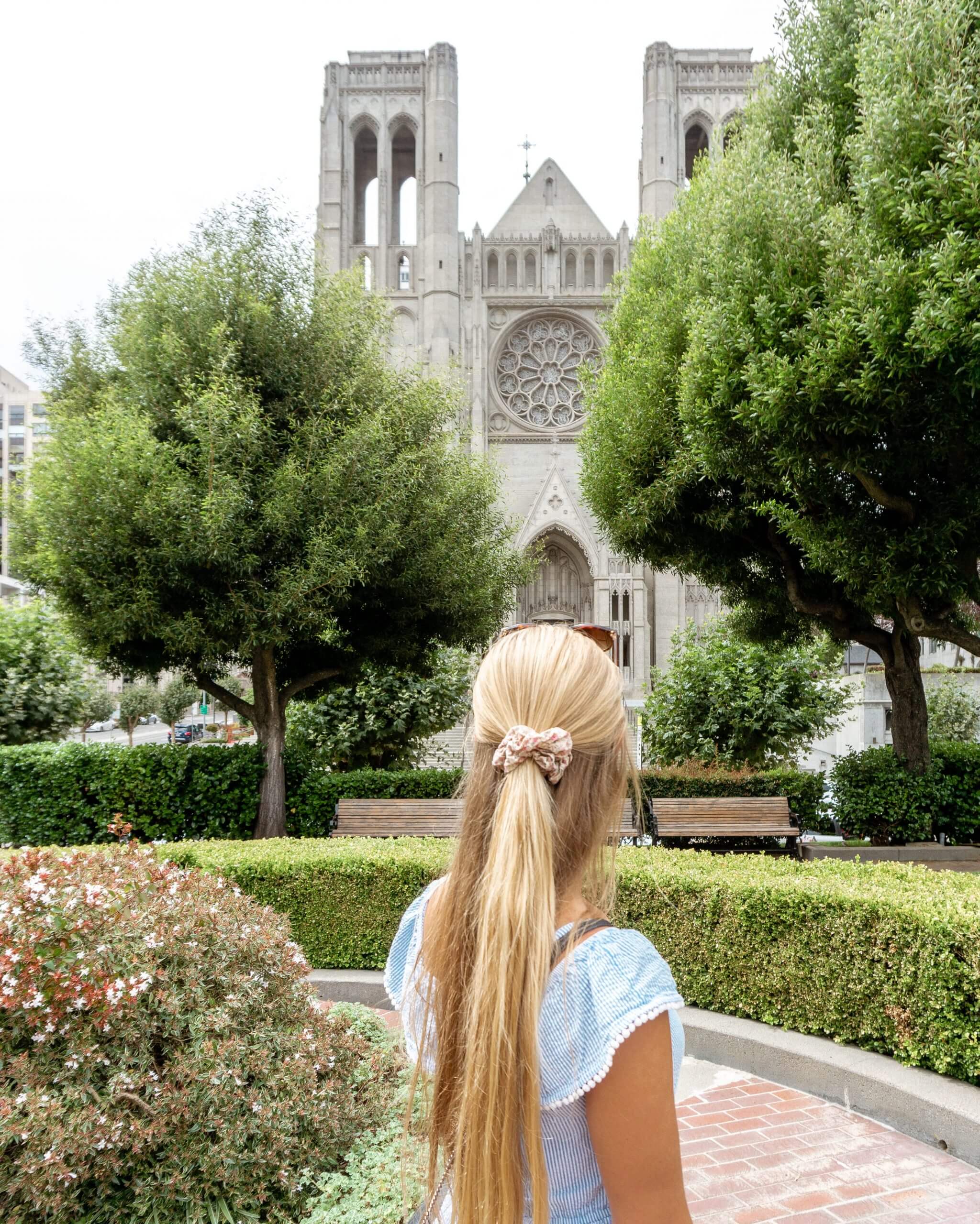 Jo in front of a church.