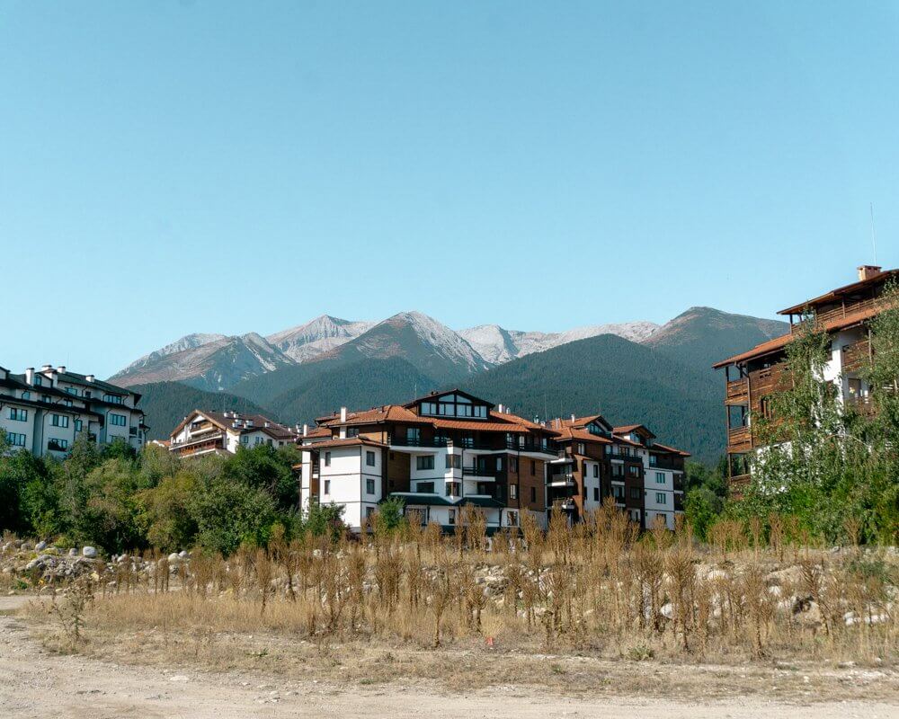 Beautiful view of Bansko and the Pirin National Park.