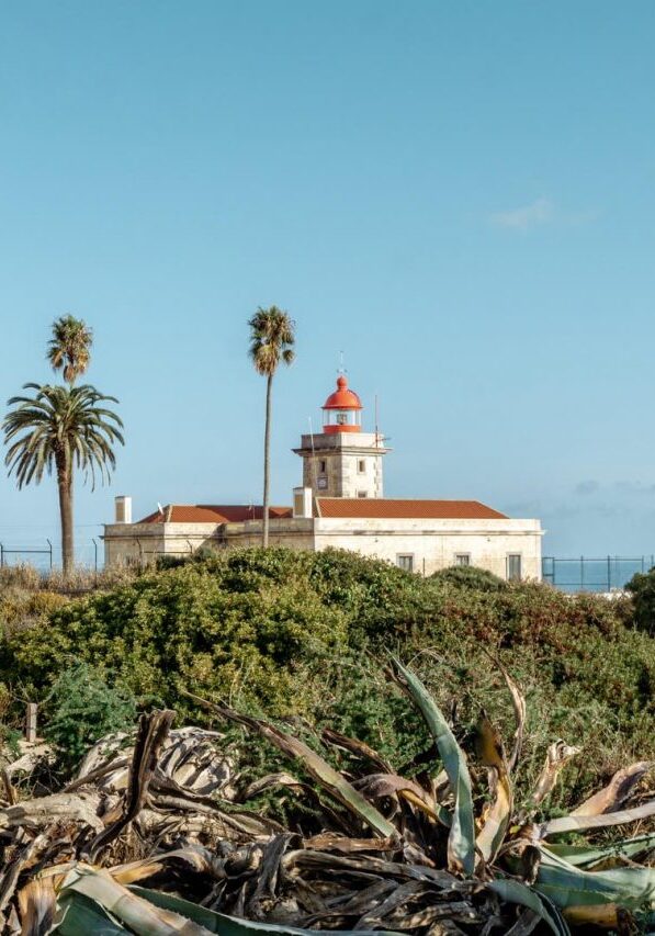 Picture of the Ponta de Piedade light house in Lagos