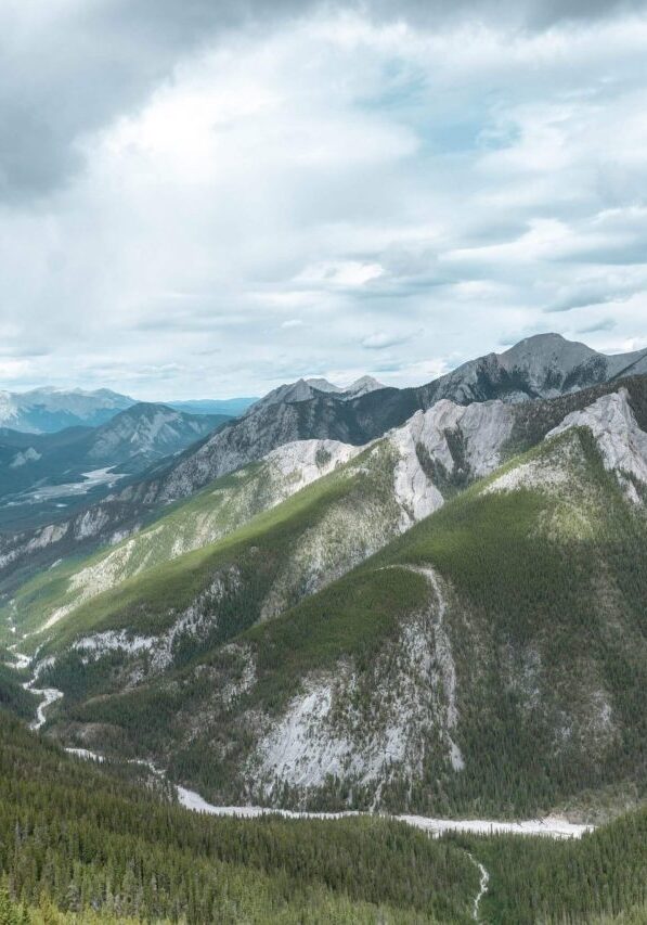 Wasootch-ridge-red-white-adventures