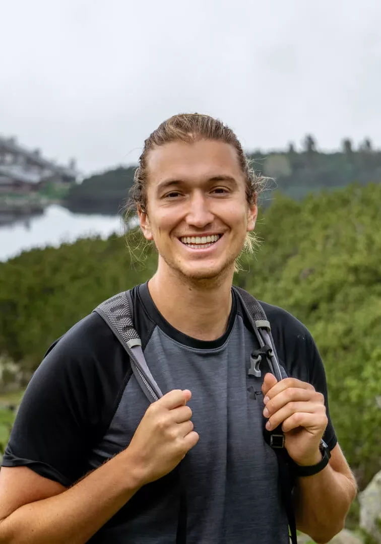 Dominik from Red White Adventures hiking in Bulgaria.