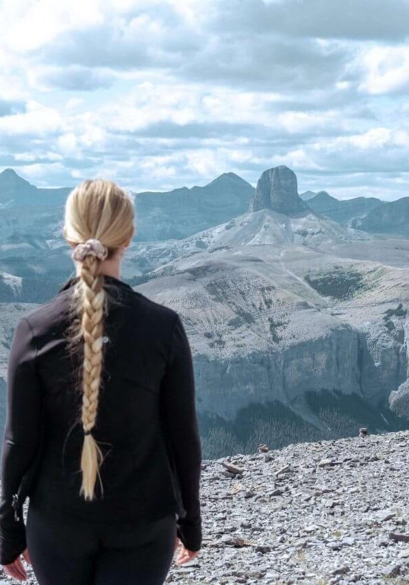https://redwhiteadventures.com/wp-content/uploads/2021/08/cropped-black-rock-mountain-11-scaled-1.jpeg