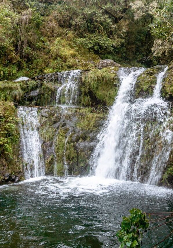Picture of a waterfall along the levada do Furado.